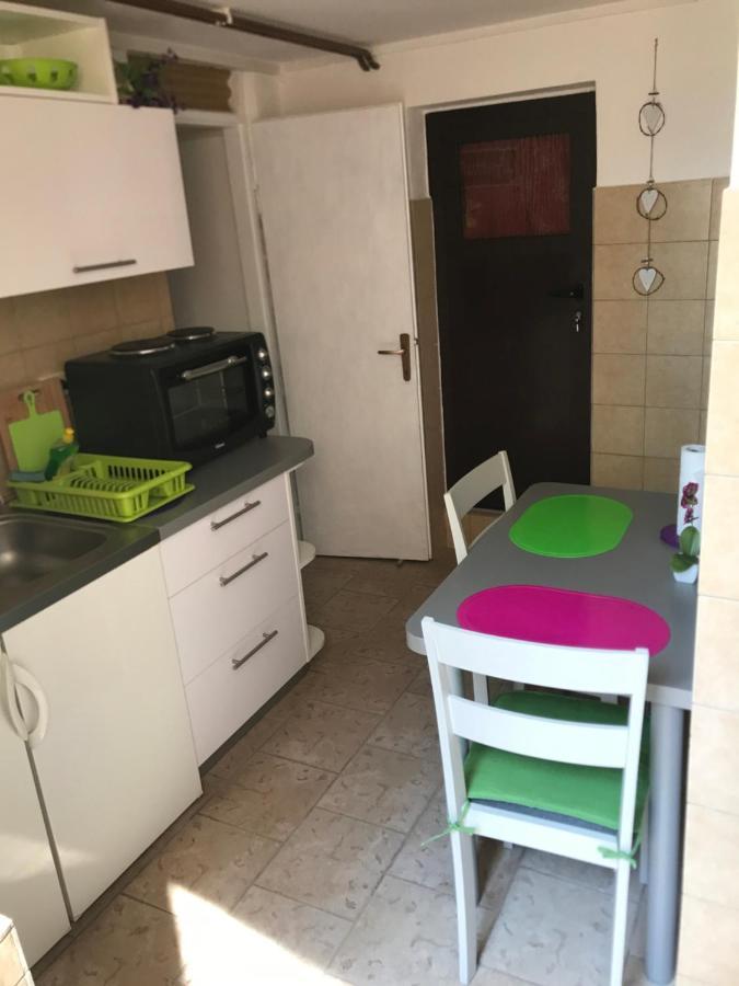 Apartmani Luiza Cres Exteriér fotografie